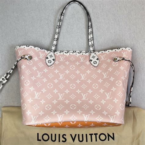 Louis Vuitton pink monogram